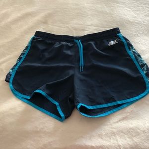 Sketchers sport women’s shorts